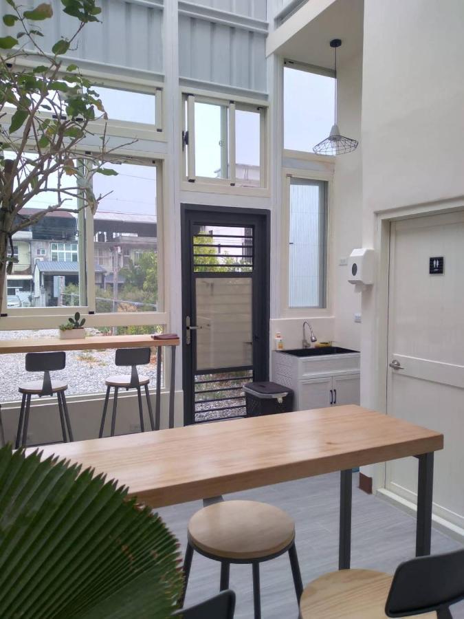 910 Hostel Yuli Eksteriør billede